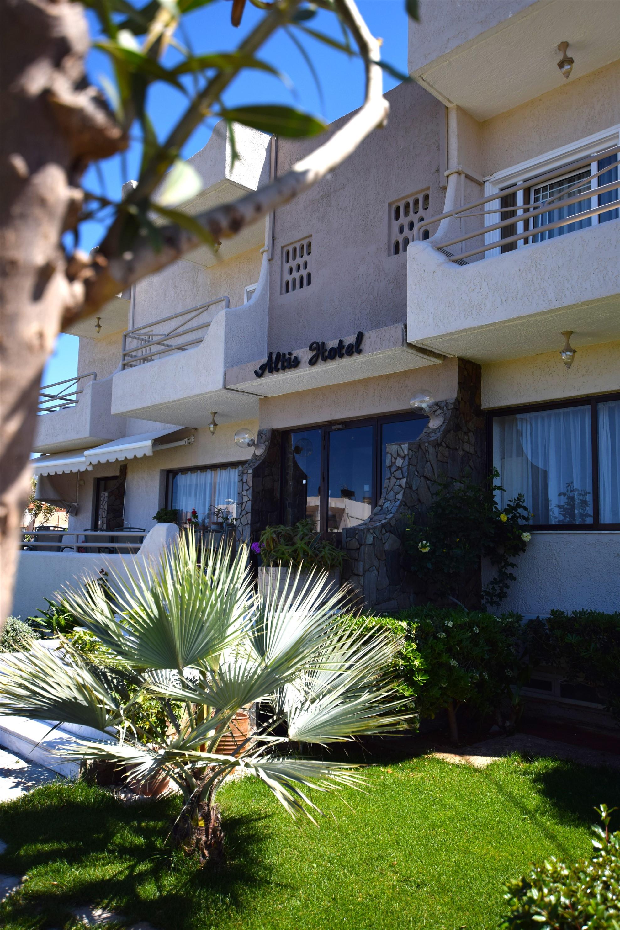 Altis Hotel Μάλια Εξωτερικό φωτογραφία