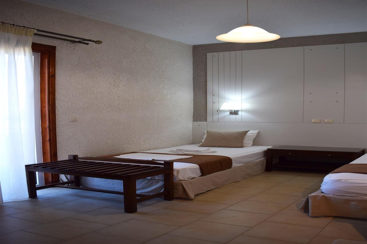 Altis Hotel Μάλια Εξωτερικό φωτογραφία